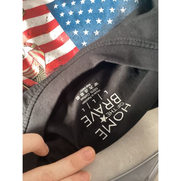 Pre-owned Home of the Brave Land of the Free Black T-Shirt Size L - Picture 3 of 3